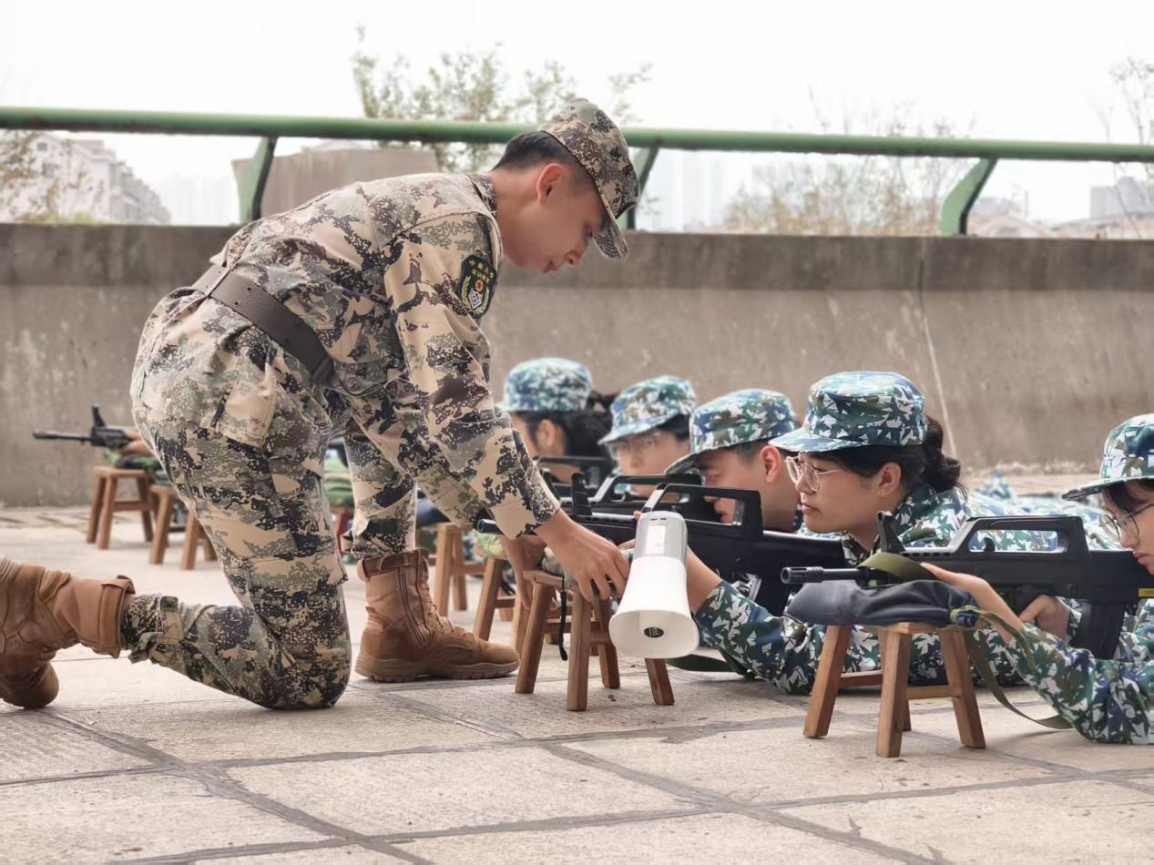 微信图片_20251013192935_1121_436